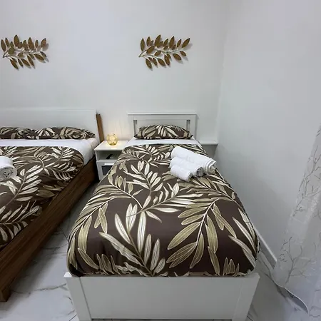 Residenza Castel Capuano Appartamento *