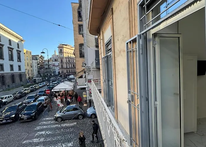 Residenza Castel Capuano Appartamento *